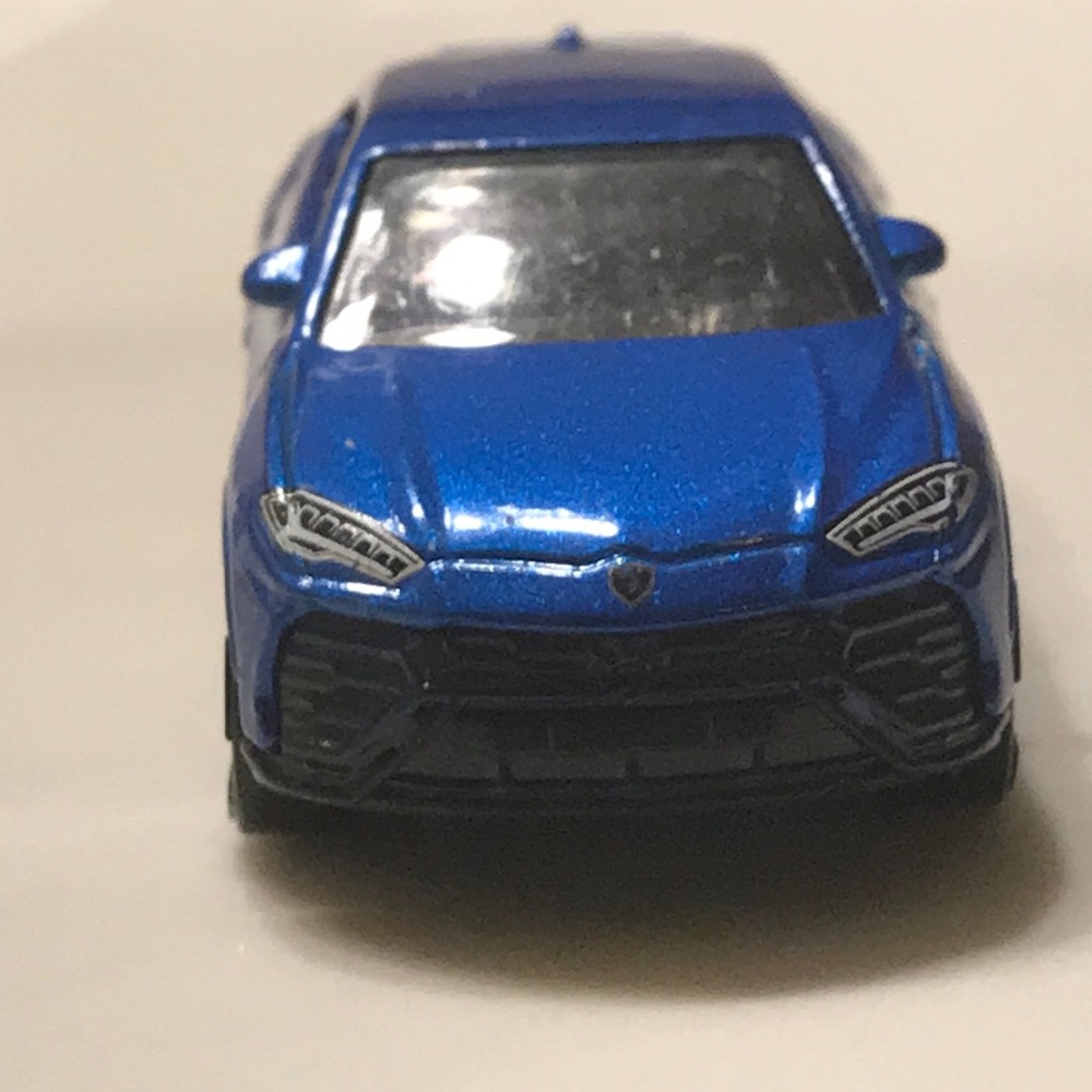 Hot wheels Lamborghini Uris in good Condition